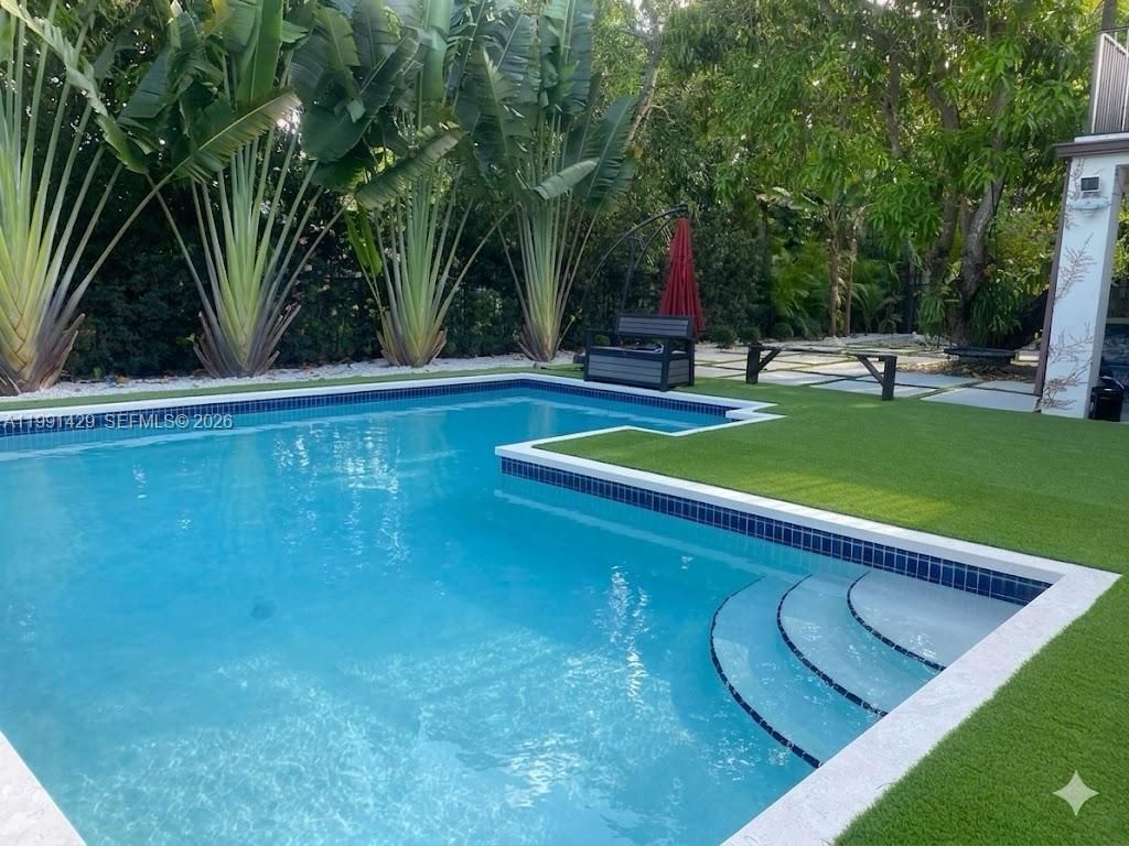 8164 SW 171st St, Palmetto Bay, FL 33157 Photo