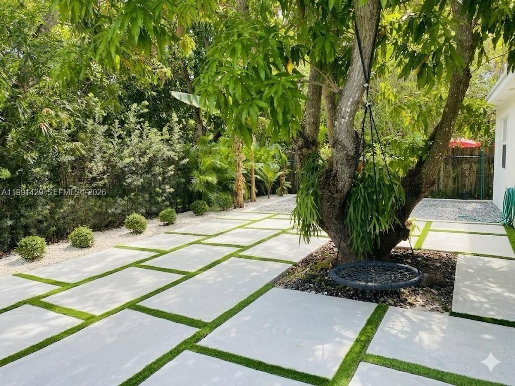 8164 SW 171st St, Palmetto Bay, FL 33157 Photo