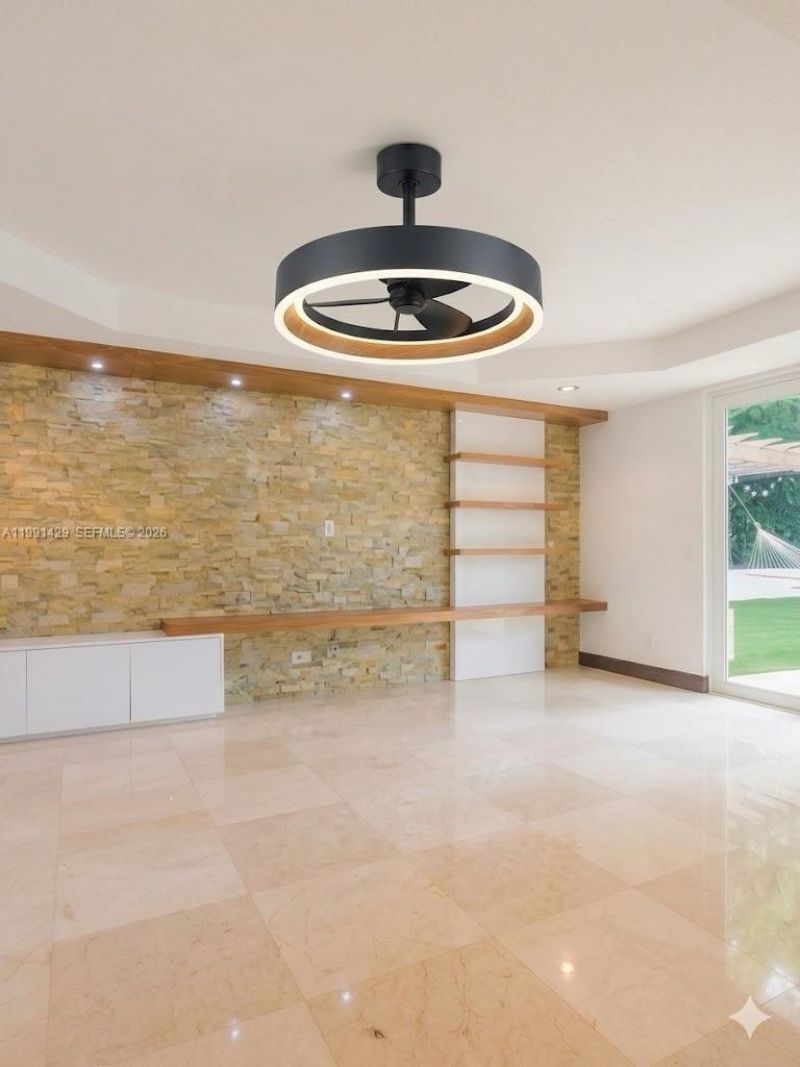 8164 SW 171st St, Palmetto Bay, FL 33157 Photo