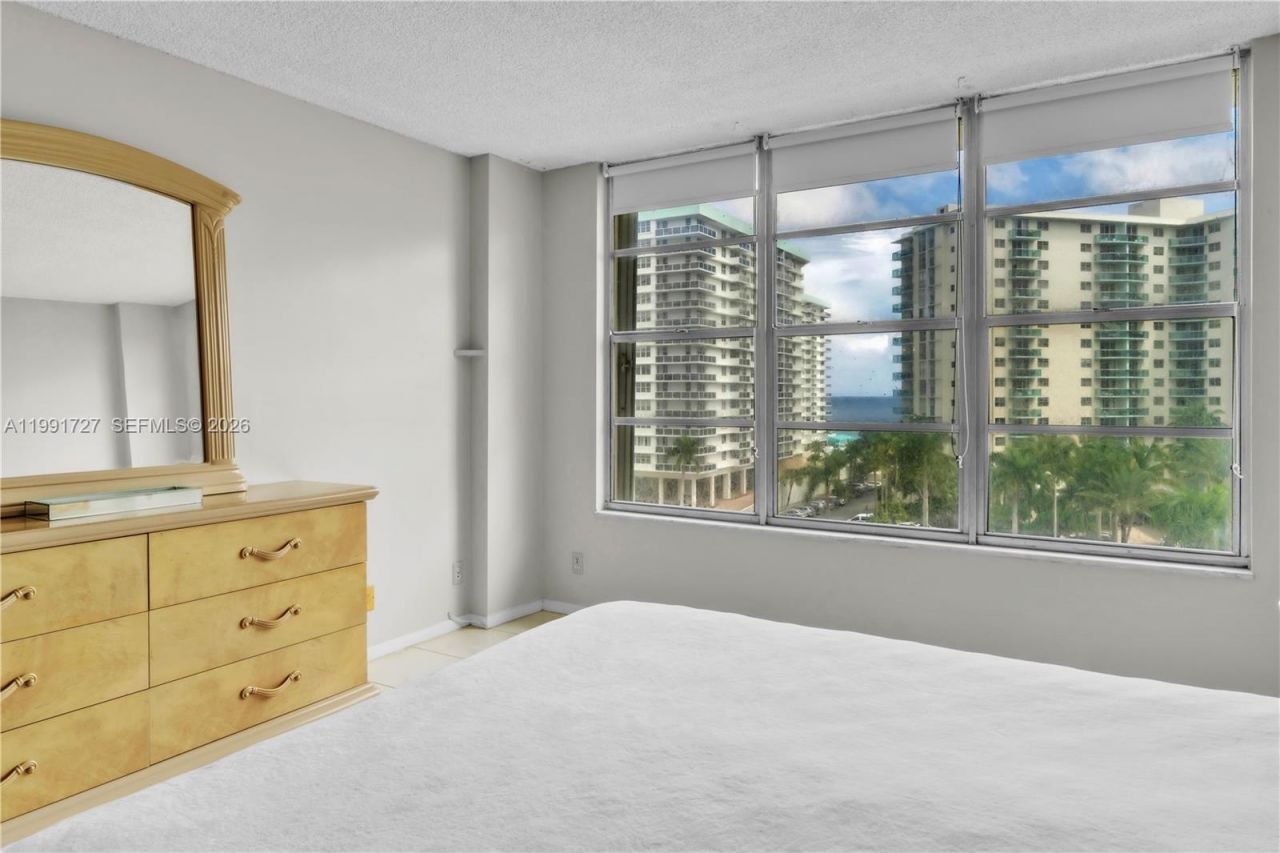 3800 S Ocean Dr , Unit 618, Hollywood, FL 33019 Photo