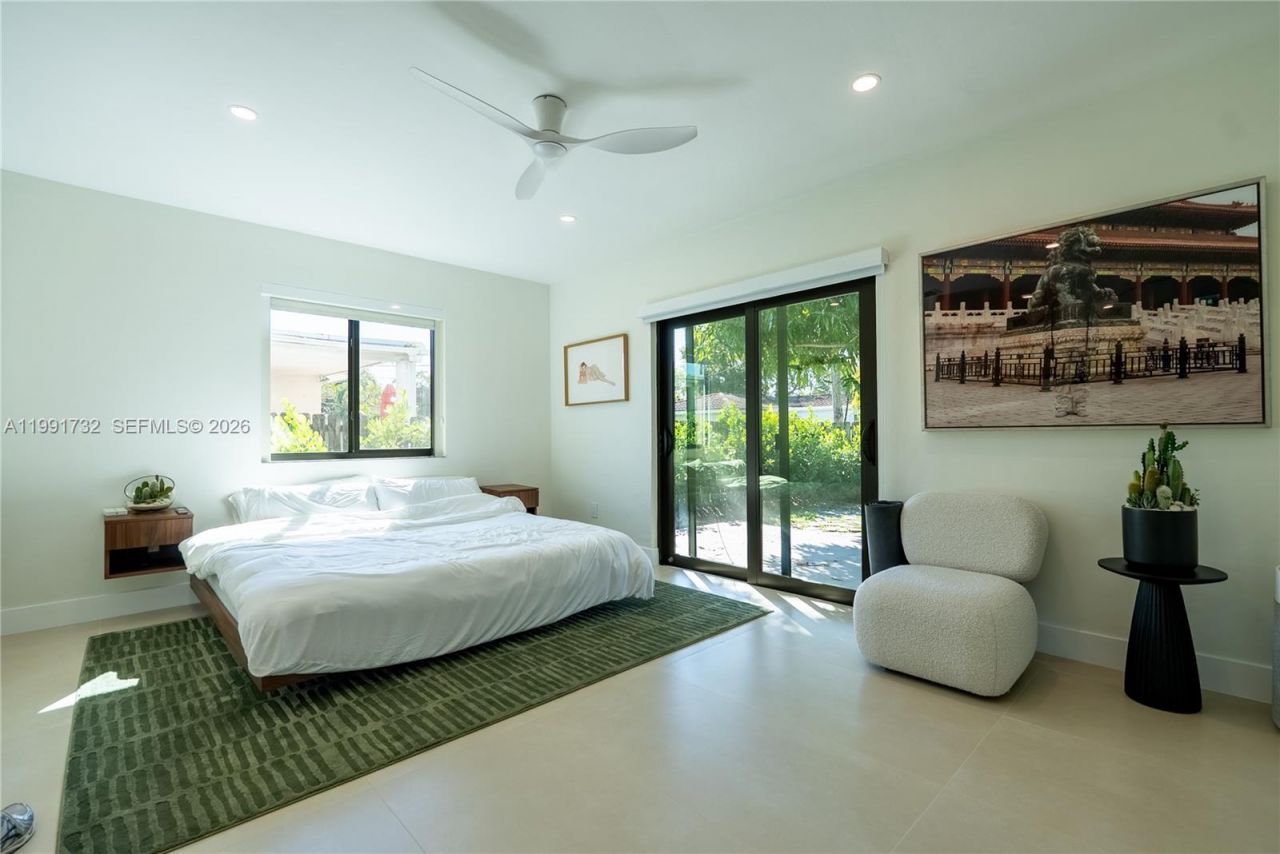 7548 Adventure Ave, North Bay Village, FL 33141 Photo