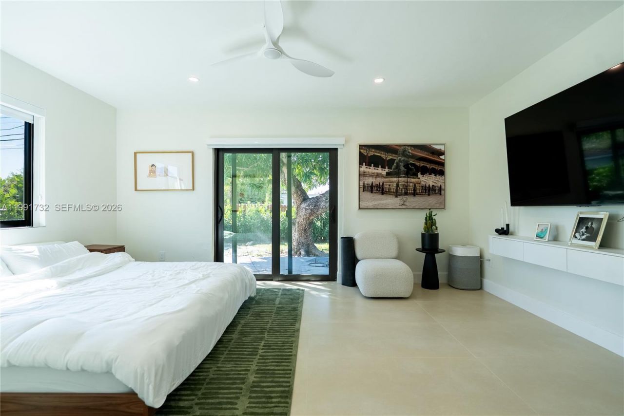 7548 Adventure Ave , North Bay Village, FL 33141 Photo