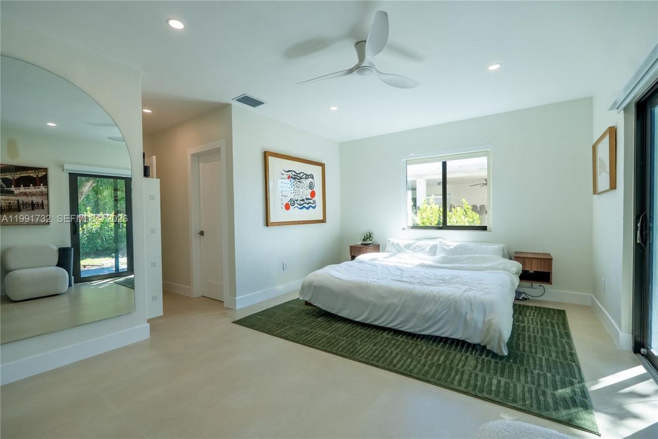 7548 Adventure Ave , North Bay Village, FL 33141 Photo