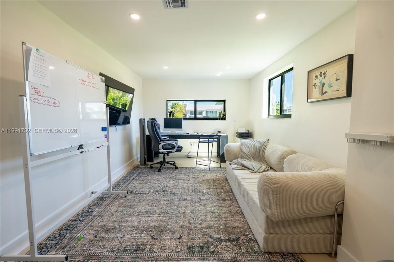 7548 Adventure Ave , North Bay Village, FL 33141 Photo