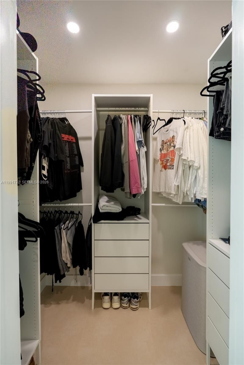 7548 Adventure Ave , North Bay Village, FL 33141 Photo