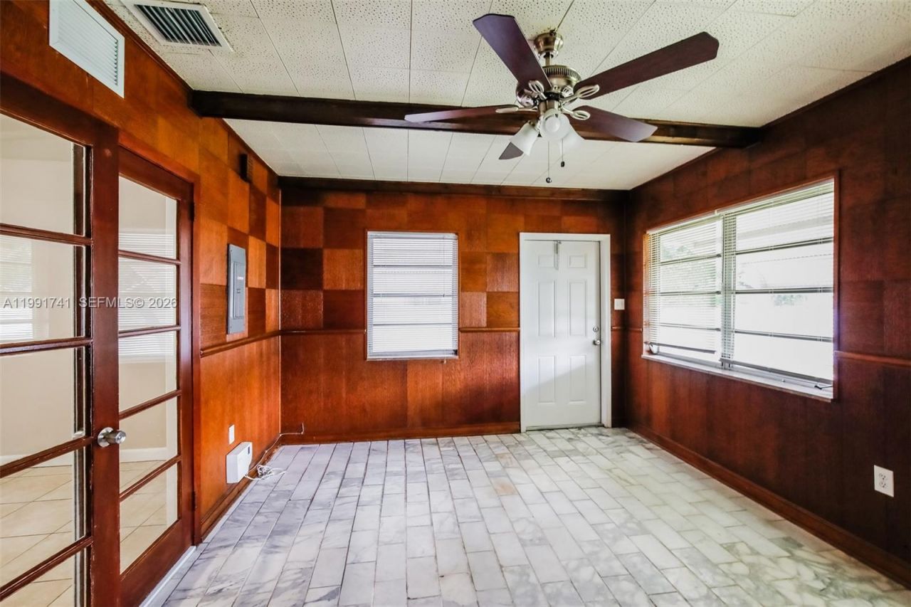 1710 NW 109th St , Miami, FL 33167 Photo