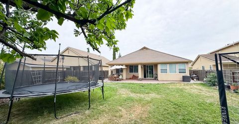 1747 Dalia Ln, Manteca, CA 95337 Photo