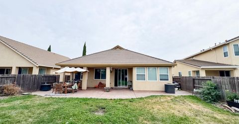 1747 Dalia Ln, Manteca, CA 95337 Photo