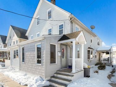 460 LOGAN STREET , BRISTOL, PA 19007