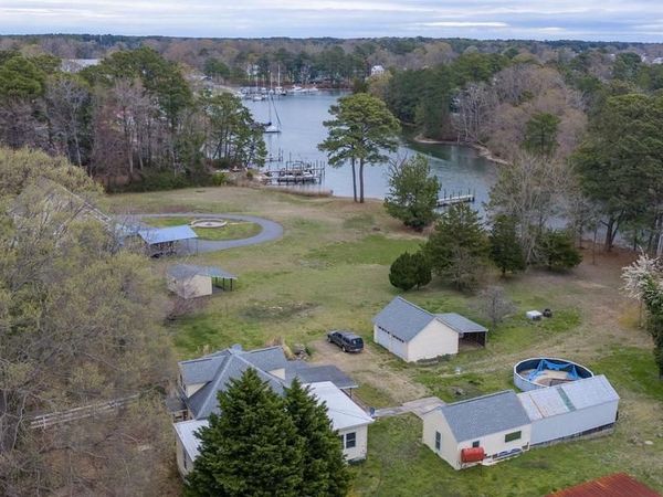 1881 FAIRPORT RD, REEDVILLE, VA 22539