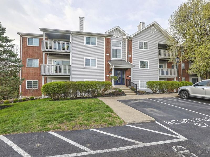 7394 Ridgepoint Drive, Unit 2, Anderson Twp, OH 45230 Photo 1