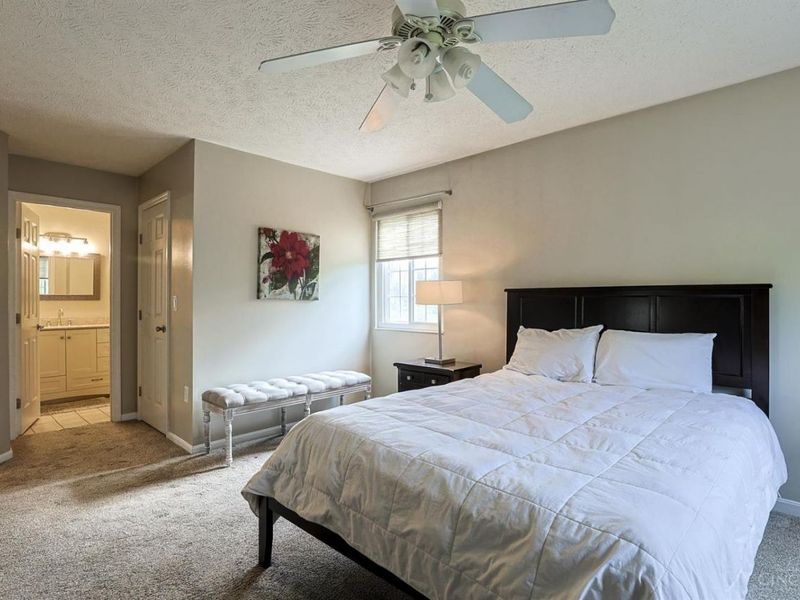 7394 Ridgepoint Drive, Unit 2, Anderson Twp, OH 45230 Photo 16