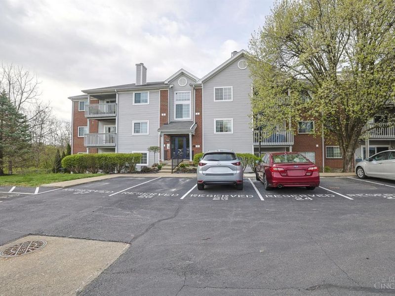 7394 Ridgepoint Drive, Unit 2, Anderson Twp, OH 45230 Photo 2