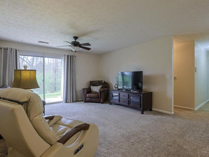 7394 Ridgepoint Drive, Unit 2, Anderson Twp, OH 45230 Photo 6