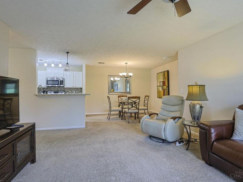 7394 Ridgepoint Drive, Unit 2, Anderson Twp, OH 45230 Photo 7