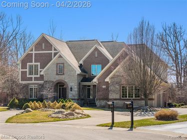 30410 Stonegate Drive, Franklin Vlg, MI 48025