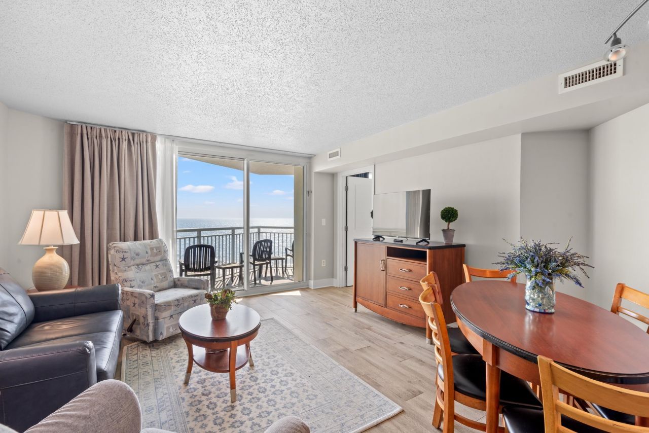 201 South Ocean Blvd. Photo 7