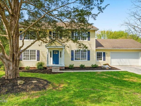 9429 Kimborough Drive, Knoxville, TN 37922