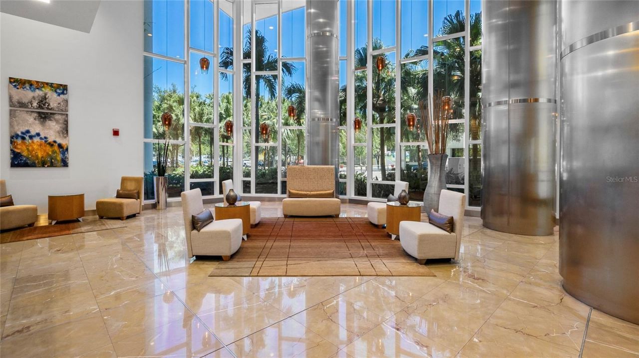 175 1st Street S, Unit 704, Saint Petersburg, FL 33701 Photo