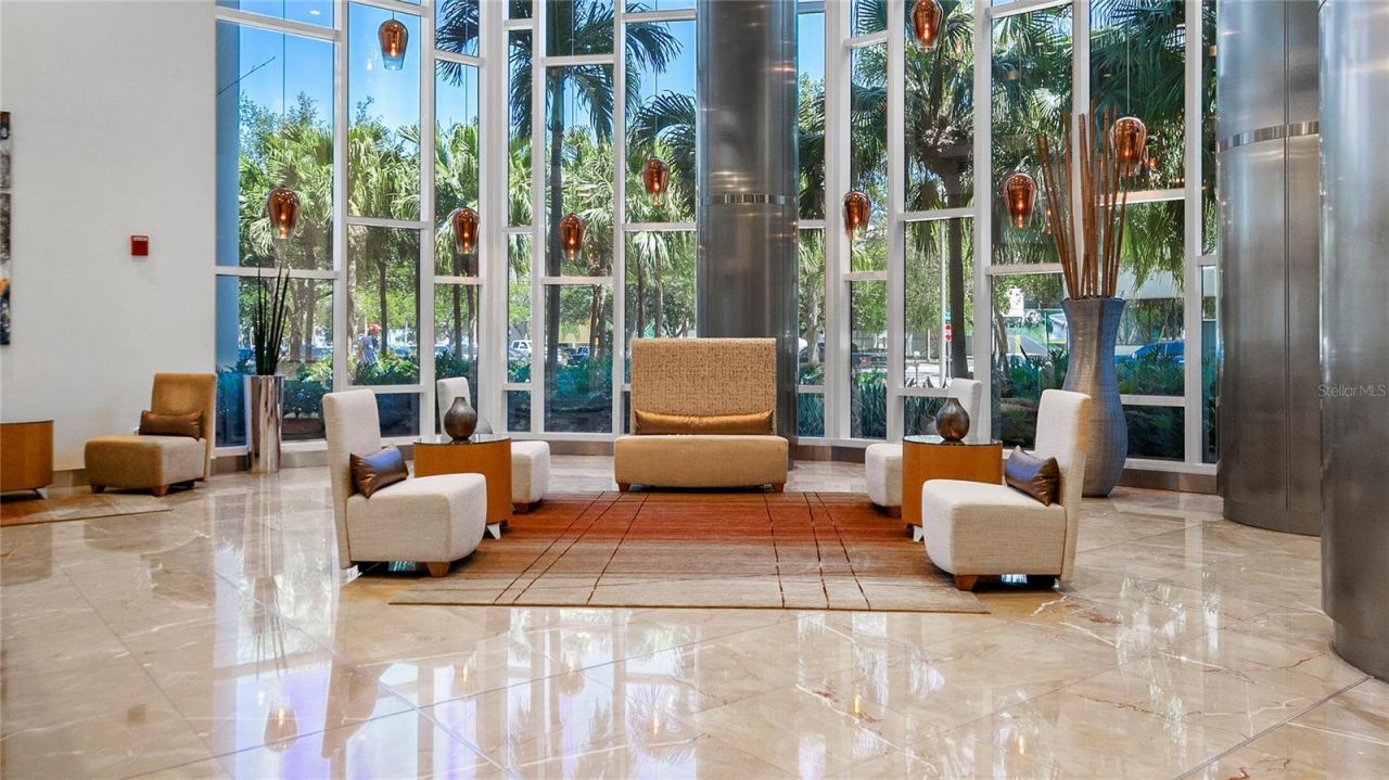 175 1st Street S, Unit 704, Saint Petersburg, FL 33701 Photo