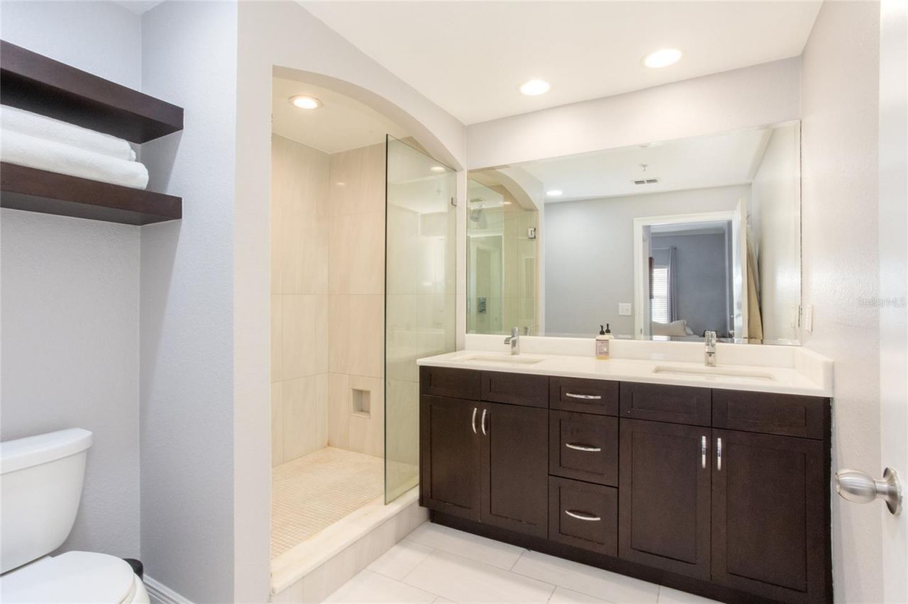 200 4th Avenue S, Unit 329, Saint Petersburg, FL 33701 Photo