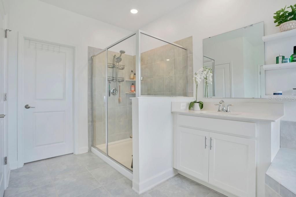 5223 Dagenham Drive , Davenport, FL 33837 Photo