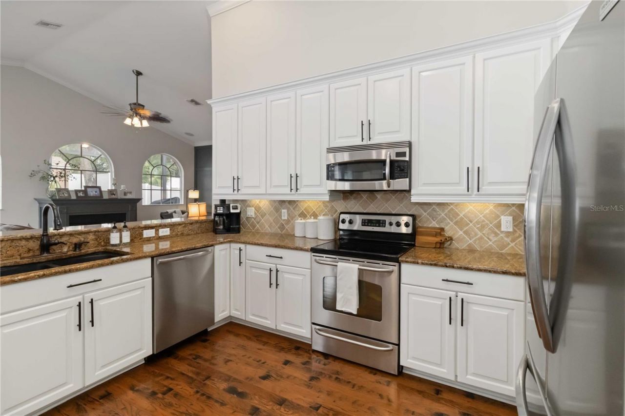 2007 Raven Manor Drive , Dover, FL 33527 Photo