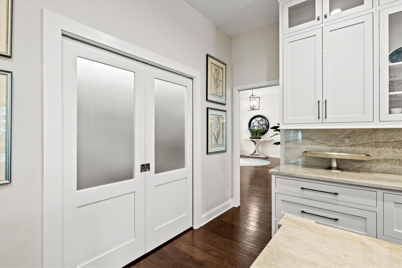 7305 Links Court, Sarasota, FL 34243 Photo