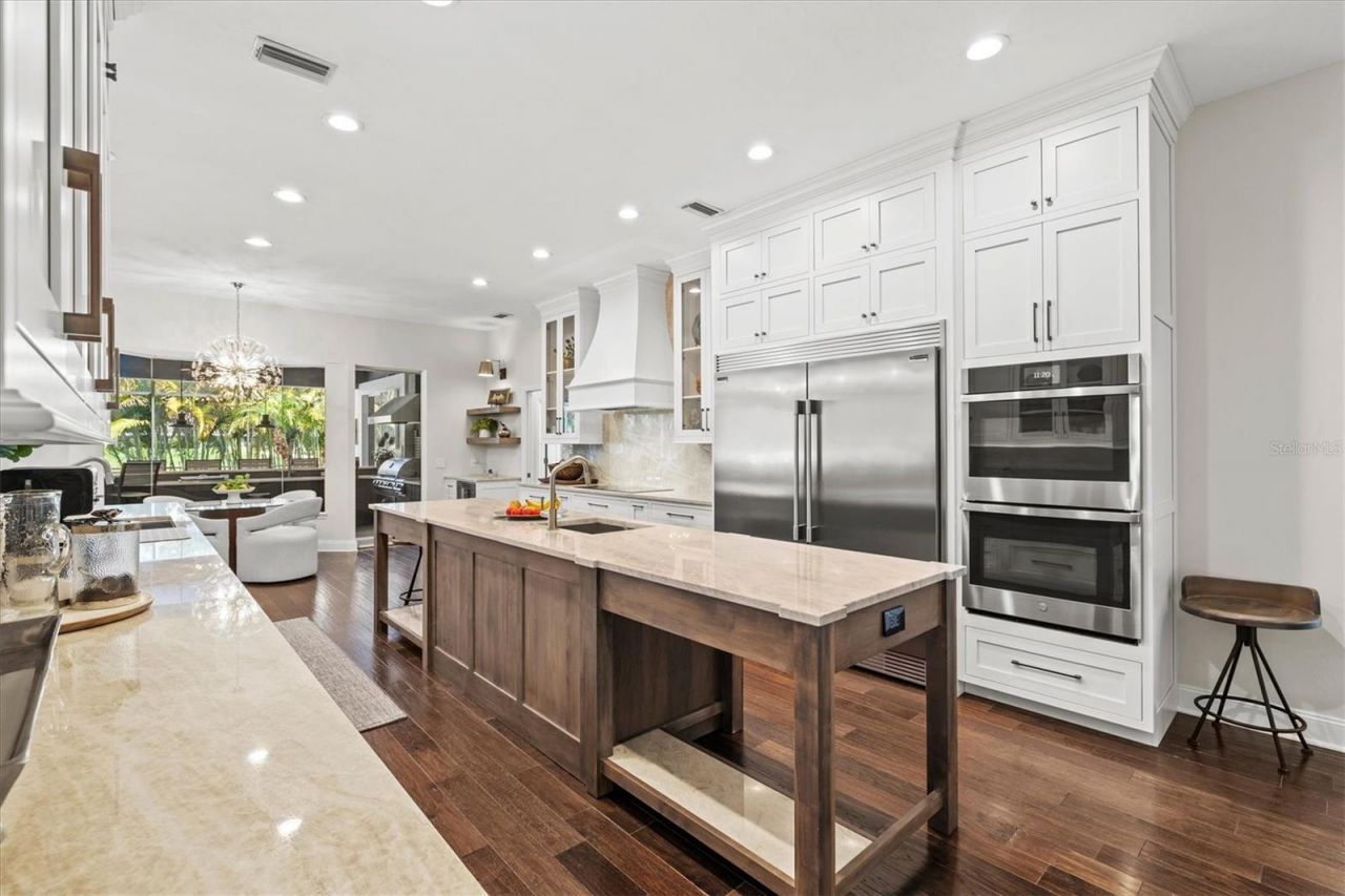 7305 Links Court, Sarasota, FL 34243 Photo