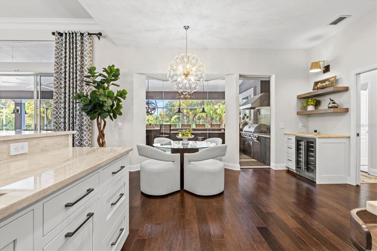 7305 Links Court, Sarasota, FL 34243 Photo