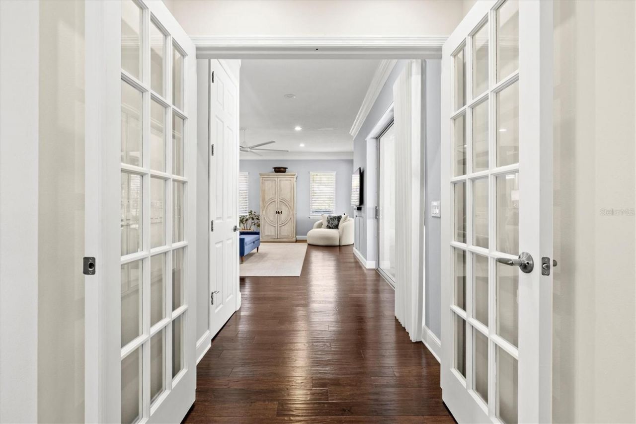 7305 Links Court, Sarasota, FL 34243 Photo