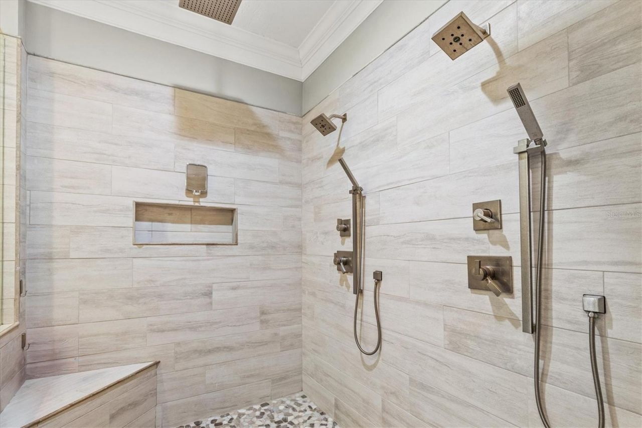 7305 Links Court, Sarasota, FL 34243 Photo