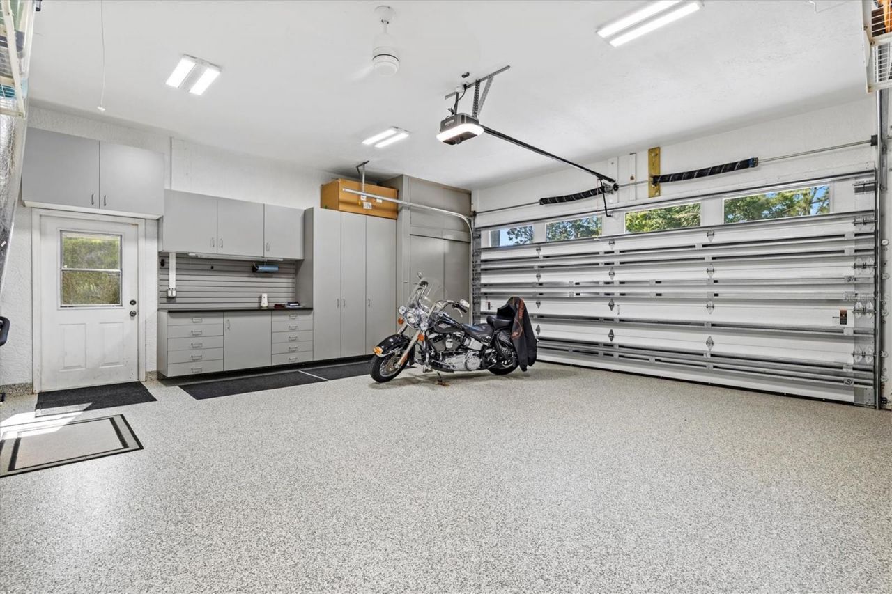 7305 Links Court, Sarasota, FL 34243 Photo