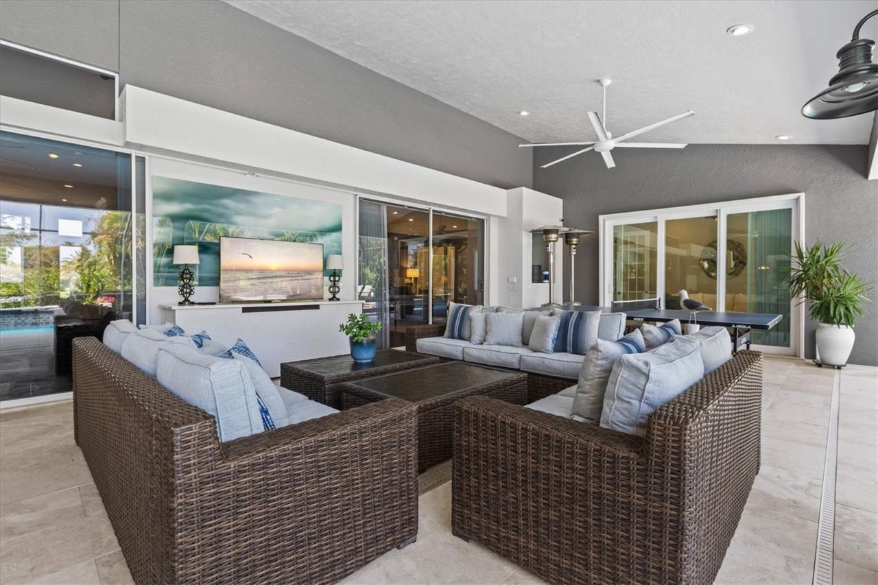 7305 Links Court, Sarasota, FL 34243 Photo