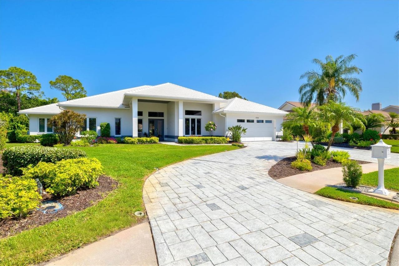 7305 Links Court, Sarasota, FL 34243 Photo