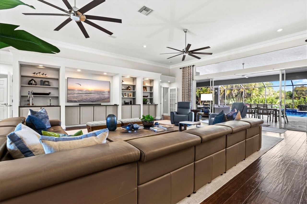 7305 Links Court, Sarasota, FL 34243 Photo