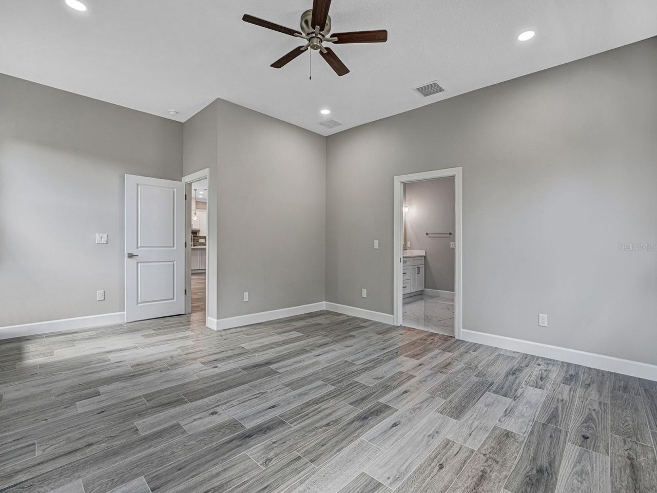 108 Irwin Street E, Safety Harbor, FL 34695 Photo