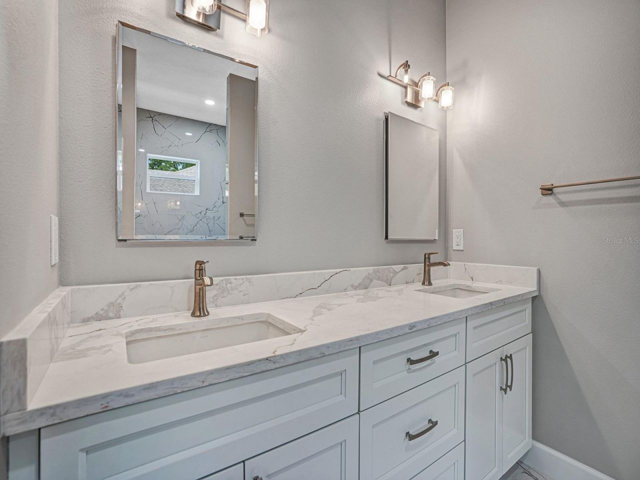 108 Irwin Street E, Safety Harbor, FL 34695 Photo