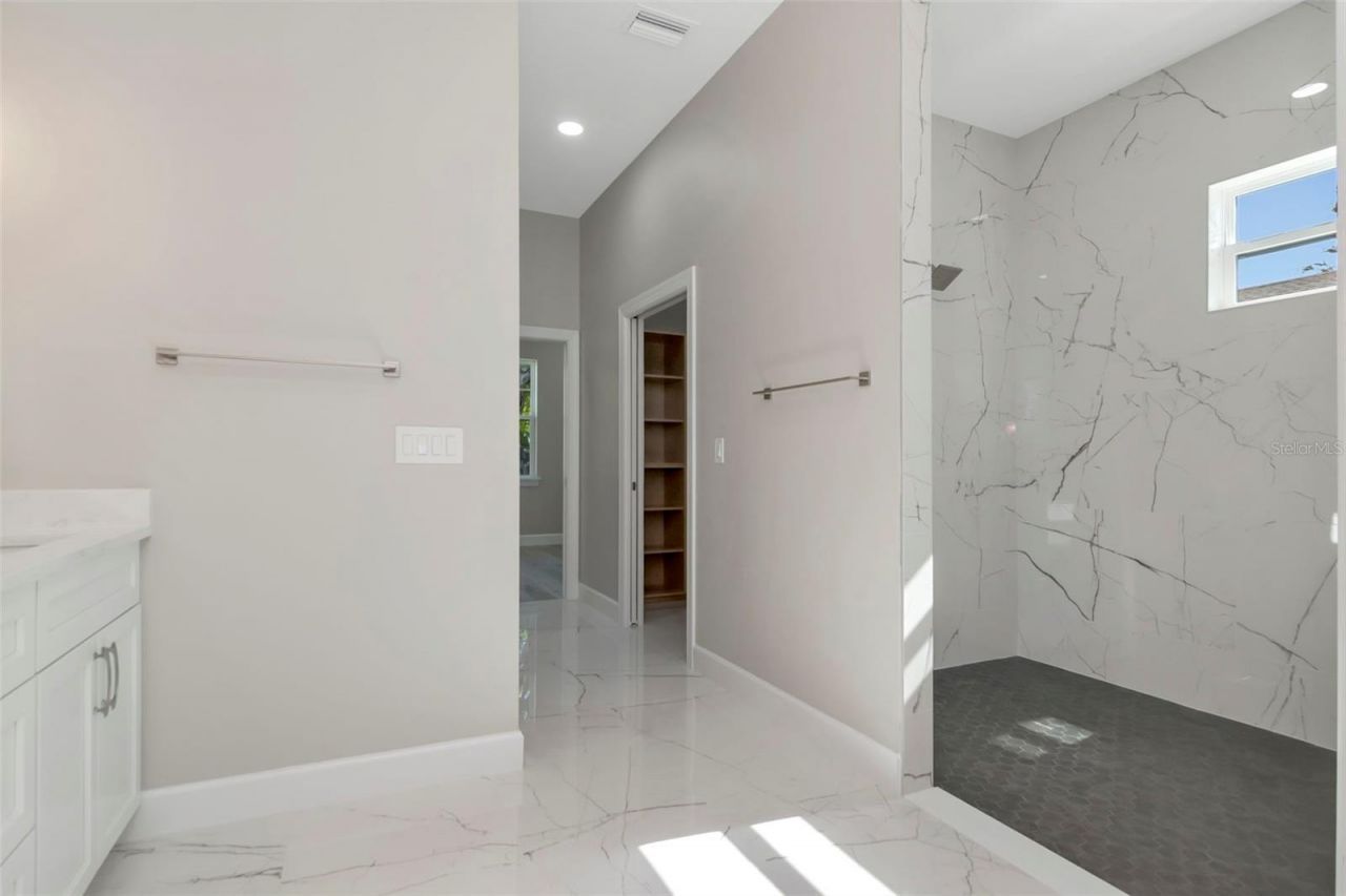 108 Irwin Street E, Safety Harbor, FL 34695 Photo