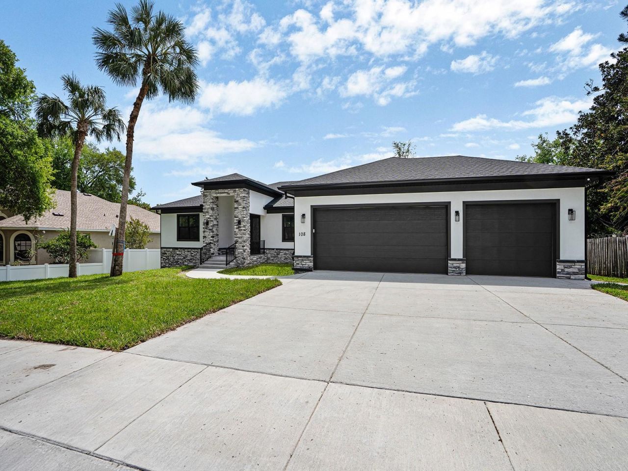 108 Irwin Street E, Safety Harbor, FL 34695 Photo