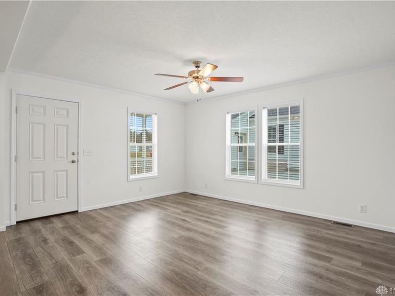 423 Kalynn Circle, Fairborn, OH 45324 Photo 5