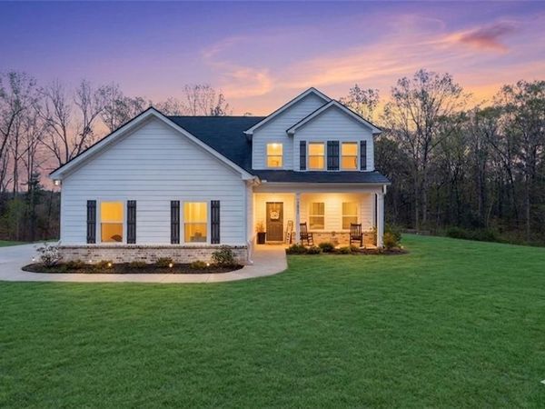 171 Strickland, Forsyth, GA 31029