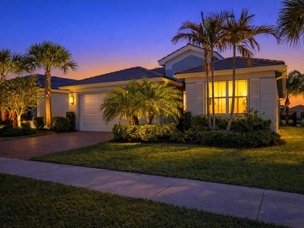 12186 SW Jasper Lake Way, Port St. Lucie, FL 34987