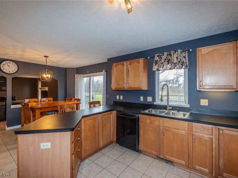 1125 Substation Road, Brunswick, OH 44212 Photo 9