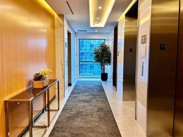 3366 farrington street , Flushing, NY 11354