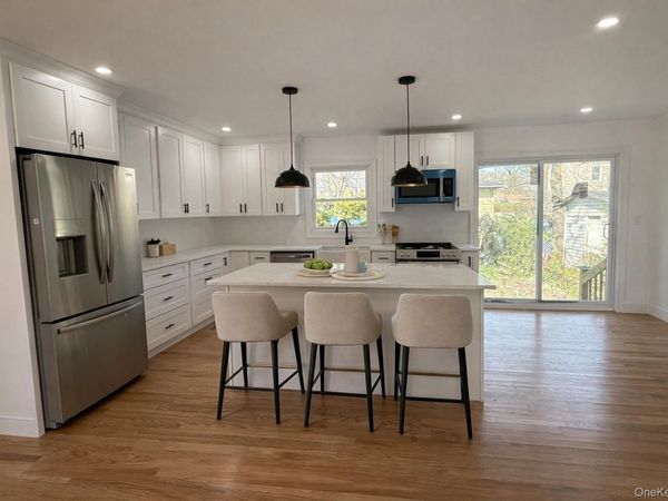 207 Wright Street, Westbury, NY 11590