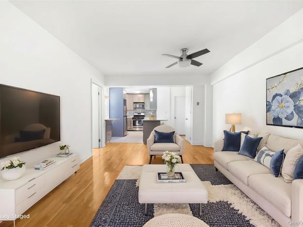 488 Ocean Parkway, Unit 6C, Brooklyn, NY 11218