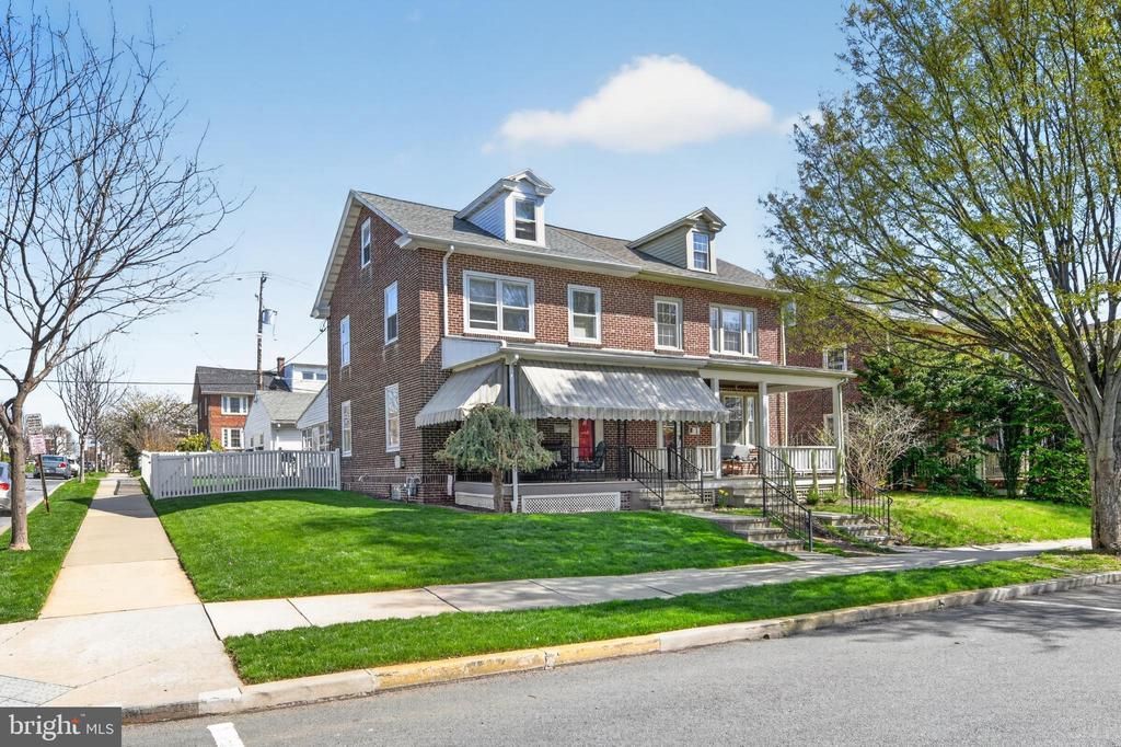 397 PINE STREET, READING, PA 19611