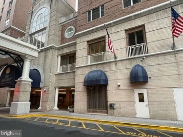 900 TAYLOR ST N, Unit 631, ARLINGTON, VA 22203