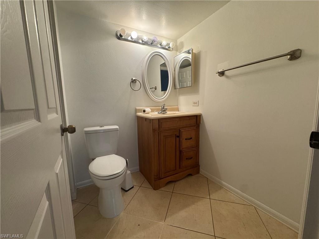 8930 Colonnades Ct E, Unit 627, Bonita Springs, FL 34135 Photo